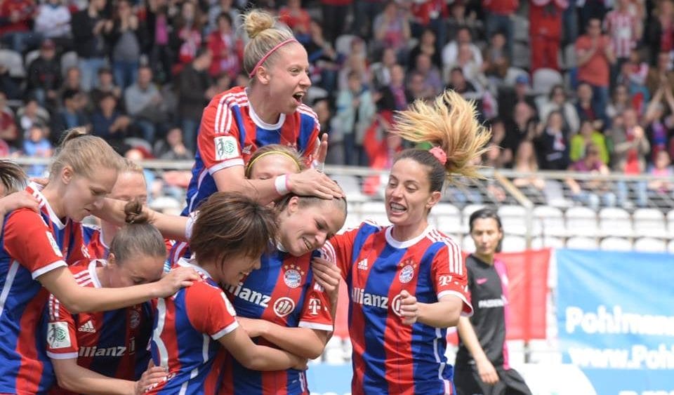 FC Bayern München Frauen - SGS Essen, 2:0, Fernduell gegen Wolfsburg und Frankfurt um die Deutsche Meisterschaft