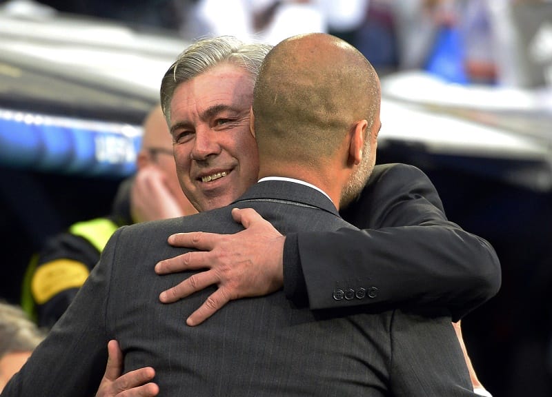 Ancelotti und Guardiola verstehen sich gut. Kann der Italiener an die Erfolge des Katalanen anknüpfen?(Foto: Gerard Julien / AFP / Getty Images)