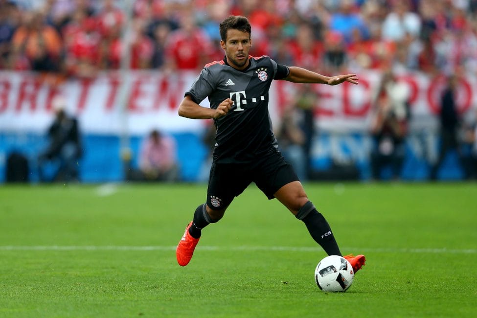 Juan Bernat steht vor der dritten Bayern-Saison. Vielleicht ist es seine wichtigste.(Foto: Christof Koepsel / Bongarts / Getty Images)