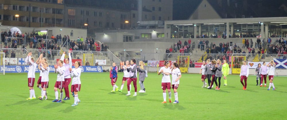 FC Bayern München Frauen - Paris Saint-Germain, Champions League Viertelfinalhinspiel, C: Sven Beyrich