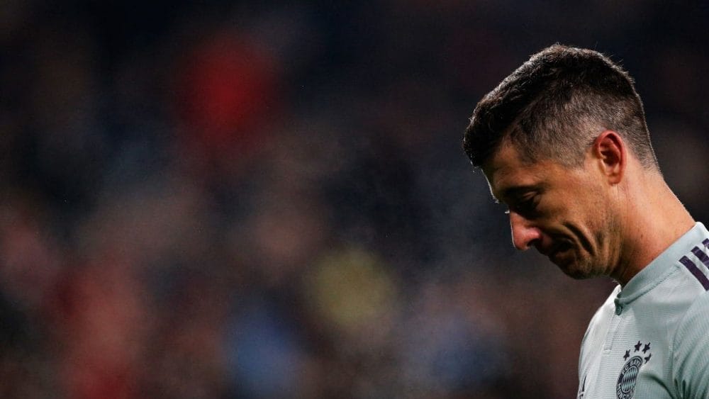 LEVERKUSEN, GERMANY - FEBRUARY 02: Robert Lewandowski of Bayern Muenchen looks dejected after defeat during the Bundesliga match between Bayer 04 Leverkusen and FC Bayern Muenchen at BayArena on February 2, 2019 in Leverkusen, Germany. (Photo by Dean Mouhtaropoulos/Bongarts/Getty Images)