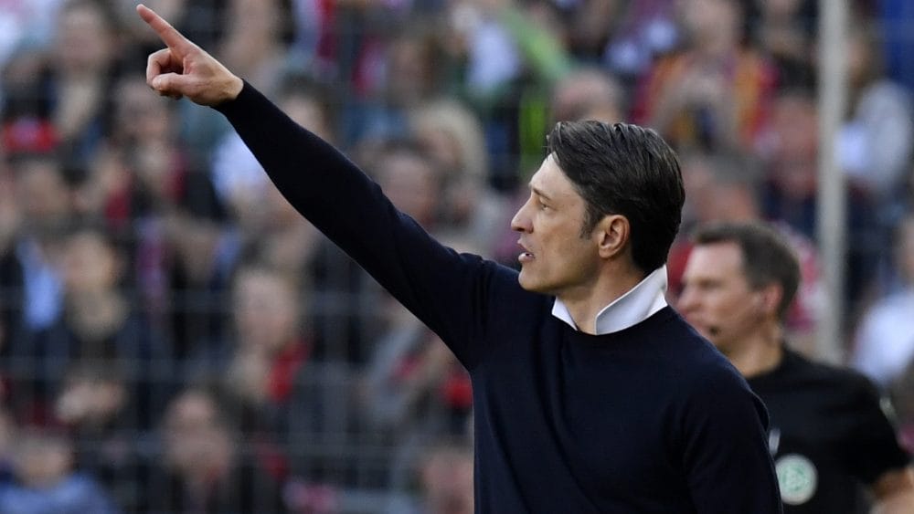 Munich's Croatian head coach Niko Kovac reacts during the German first division Bundesliga football match SC Freiburg v Bayern Munich on March 30, 2019 in Freiburg. (Photo by THOMAS KIENZLE / AFP)